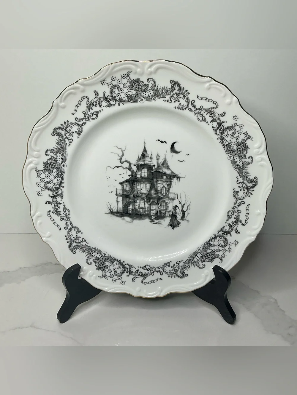 4 Grace Teaware Dinner Plates Halloween Haunted House 11in Porcelain Spooky NEW